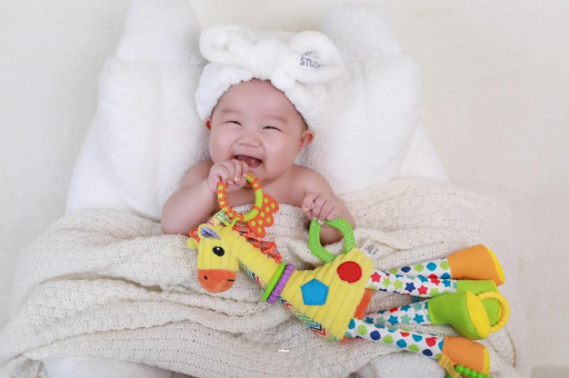 琼中孕妇分泌物黄绿色 琼中孕妇分泌物黄绿色